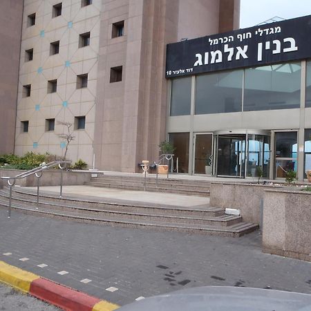 Marom Apartments Hof Hacarmel Hajfa Zewnętrze zdjęcie